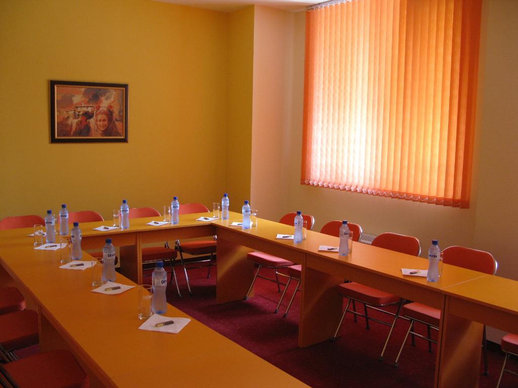 Hotel Tarnovo Велико-Тырново Номер фото