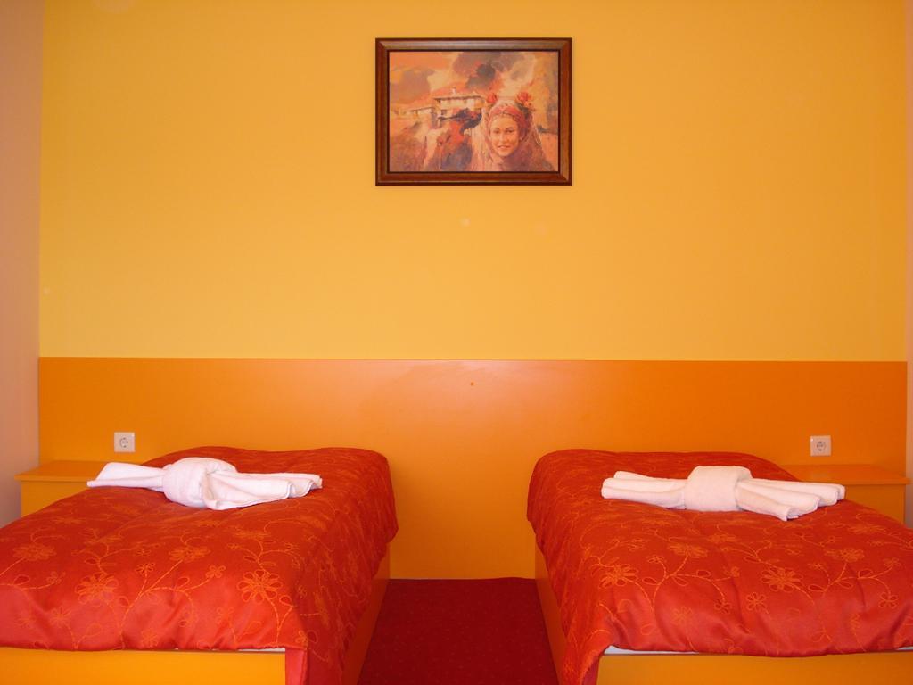 Hotel Tarnovo Велико-Тырново Номер фото
