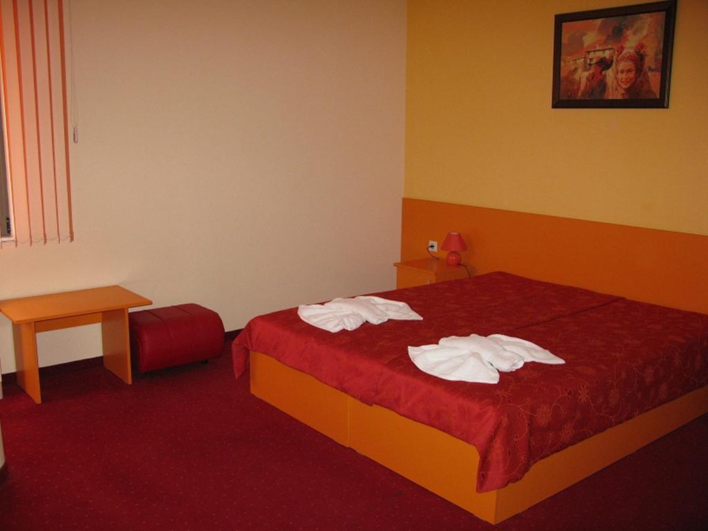 Hotel Tarnovo Велико-Тырново Номер фото